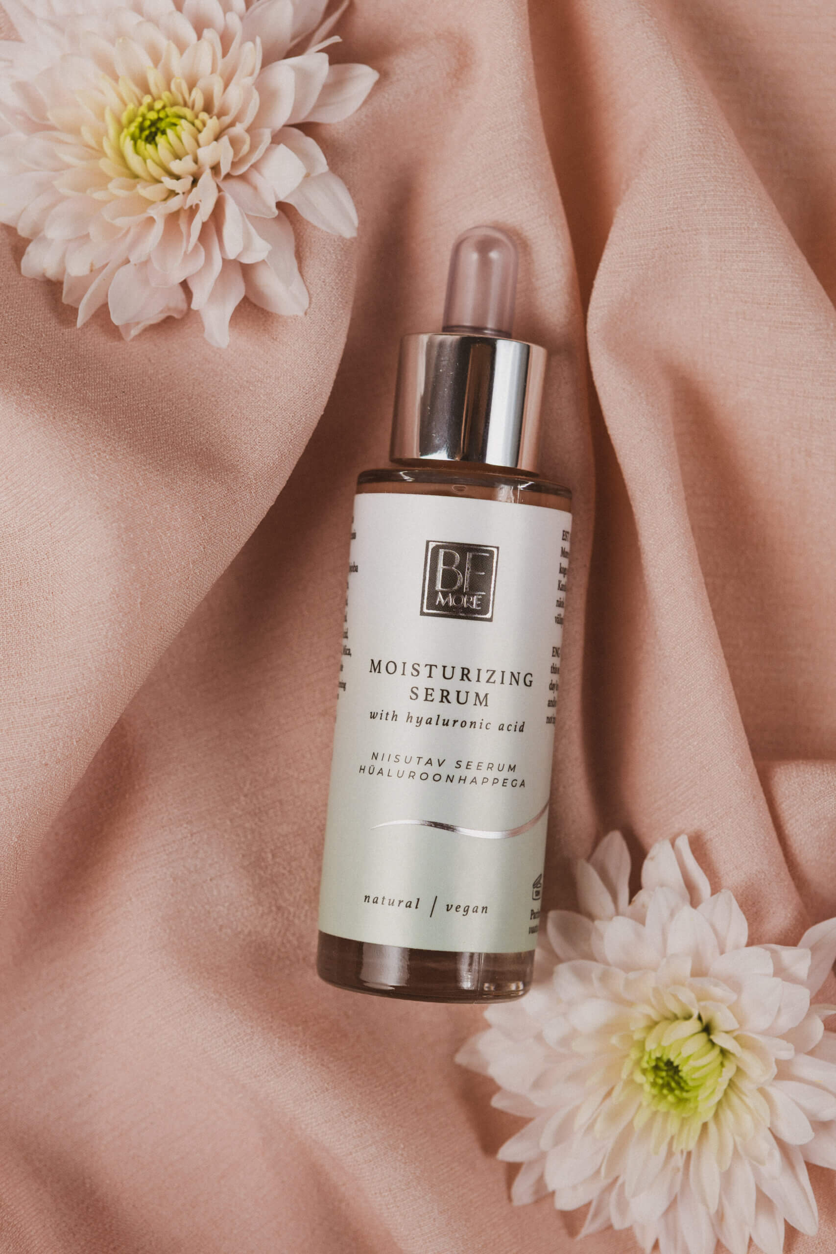 Kosteuttava seerumi hyaluronihapolla, 30 ml