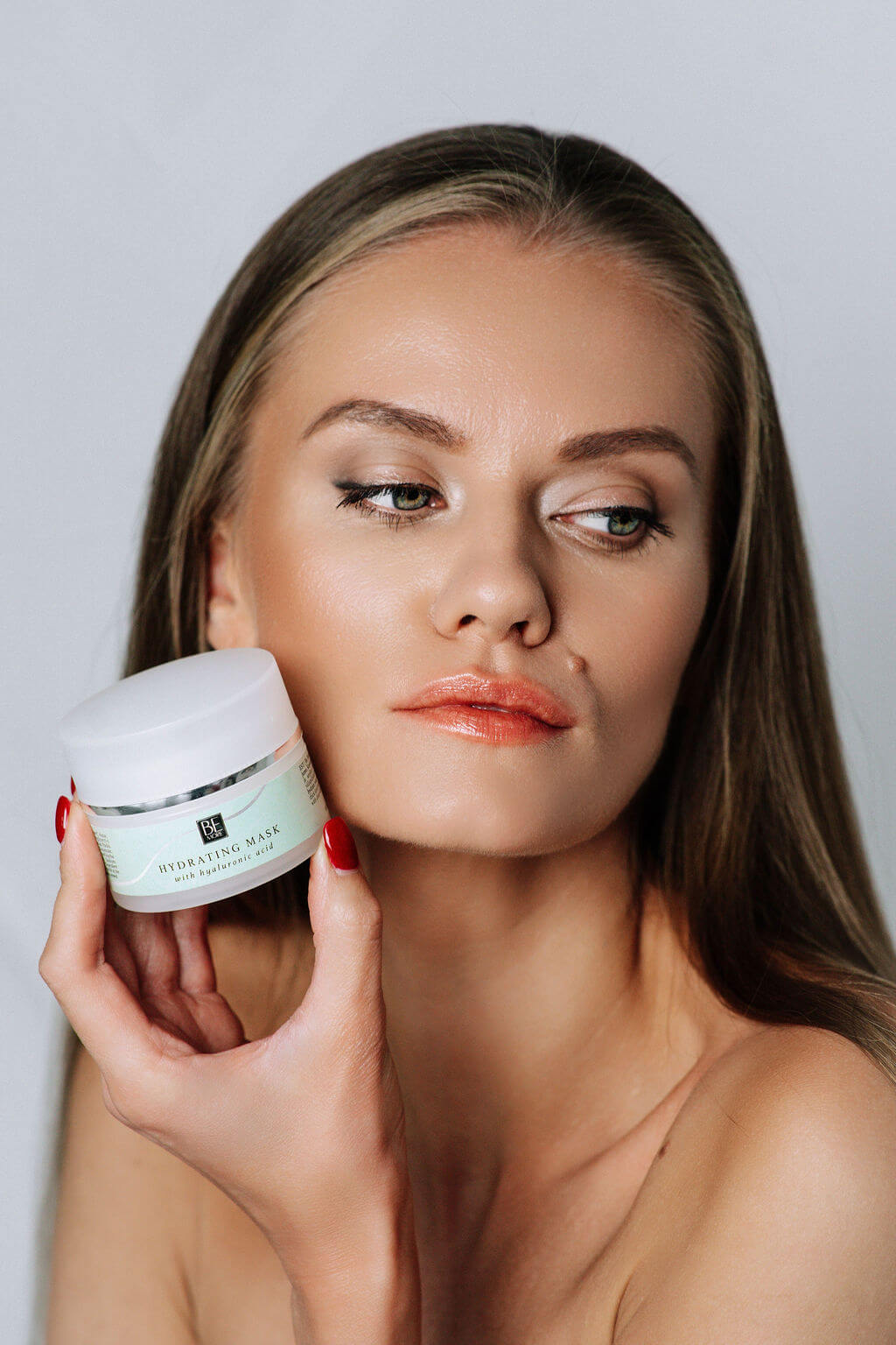 Kosteuttava kasvonaamio hyaluronihapolla, 50 ml