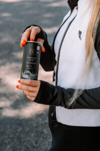 Mineral Pure kivennäisaineita sisältävä hiilihapotettu vesi, 330 ml